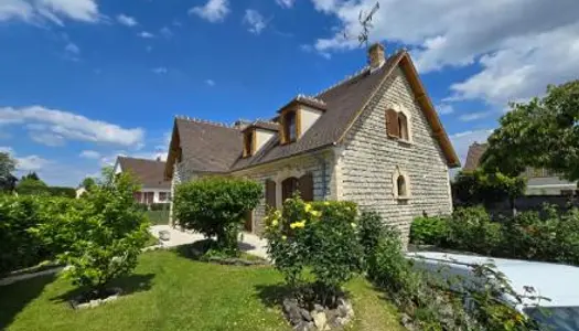 Maison 5 pièces 142 m² 