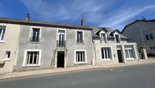 ENSEMBLE IMMOBILIER DE DEUX MAISONS POULAINES (INDRE 36) 