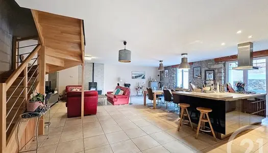 Maison 5 pièces 180 m²