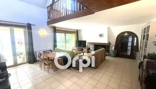 Maison 4 pièces 136 m² 