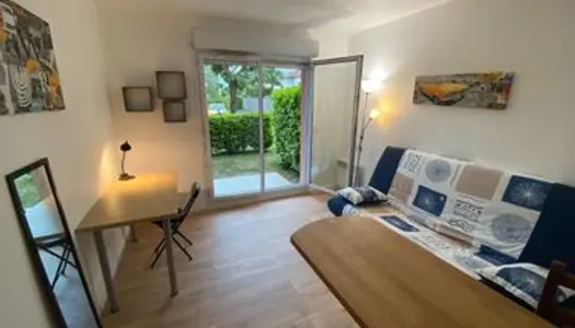 Studio meublé avec terrasse pour étudiant / vacances ou cure 