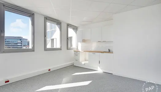 Bureau 2 pièces 284 m² 