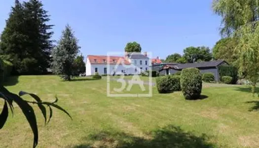 Propriété 7 pièces 350 m² 