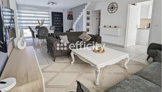 Maison 5 pièces 107 m² 