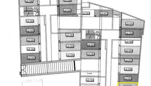 Vente Parking 13 m² à Saintes 18 500 €