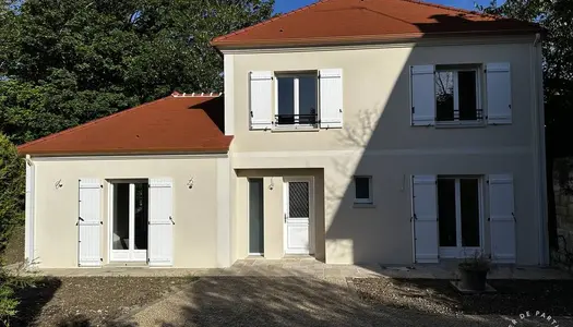 Maison 5 pièces 145 m² 