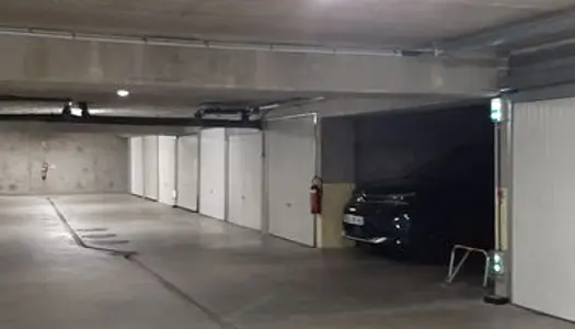 Place de parking sécurisée sous sol 