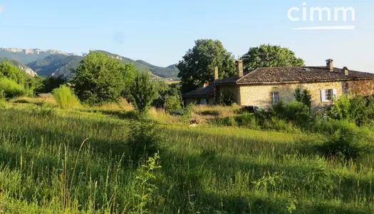 Belle propriété avec dépendance proche Valence 