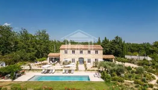 center immobilier présente BASTIDE AIXOISE canton de Fayence 