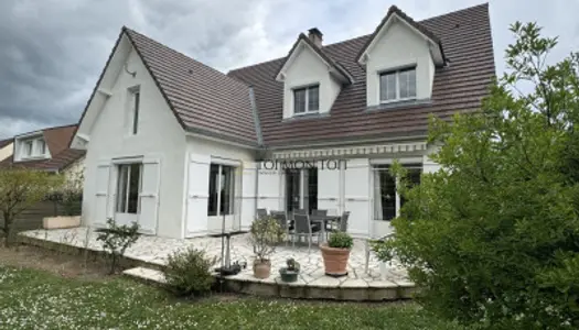 Maison 8 pièces 180 m² 