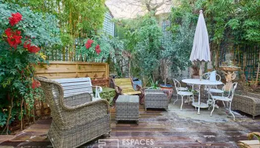 Paris 14ème, face à la coulée verte, maison avec jardin et atelier indépendant