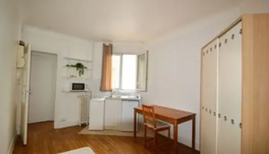 Appartement 1 pièce 17 m² 