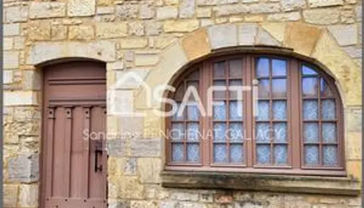 Maison de village avec terrasse et garage 