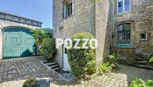 Maison 9 pièces 270 m² 