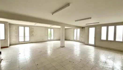 Appartement 3 pièces 180 m² 