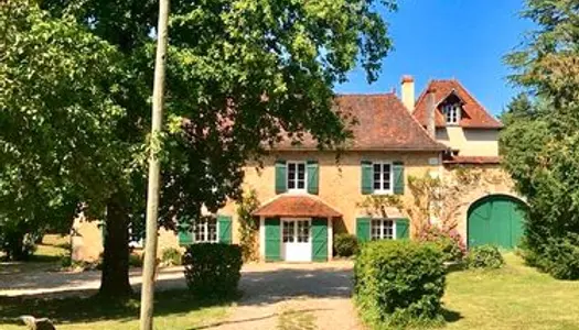 Ancienne métairie + chambres d'hôtes 