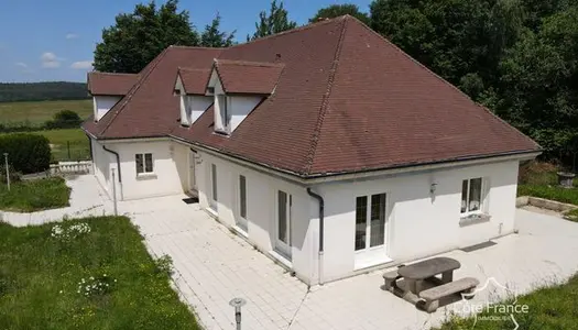 Maison 12 pièces 365 m² 