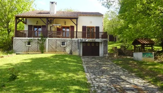 Cahors à 10 Mn Maison avec piscine 