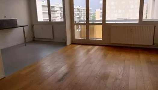 Appartement T1 bis 40 m2 non meublé 