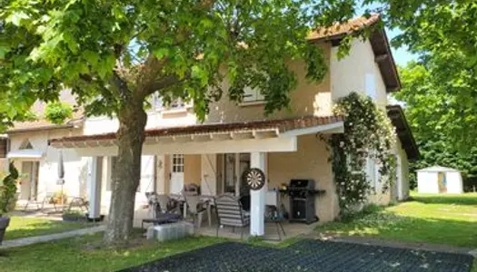 Maison Vente Montélier 7p 186m² 355000€