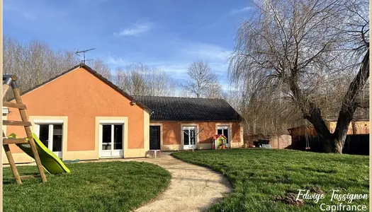 Dpt Seine et Marne (77), à vendre  maison P6  - Terrain de 1 413,00 m² 