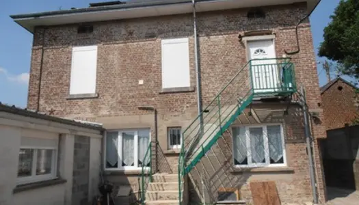 Maison 8 pièces 280 m²