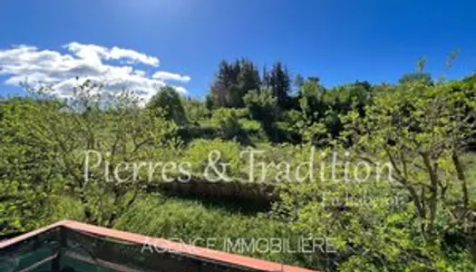 Apt, Appartement T3 avec terrasse, cave et garage