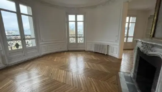 Appartement 6 pièces 139 m² 