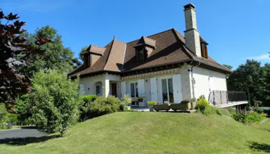 Maison 7 pièces 164 m²