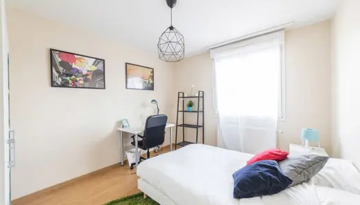 Chambre agréable et confortable – 17m² - ST60 