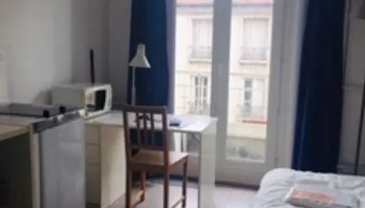 Loue chambre meublée Paris 14ème 