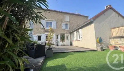 Maison 6 pièces 195 m² 