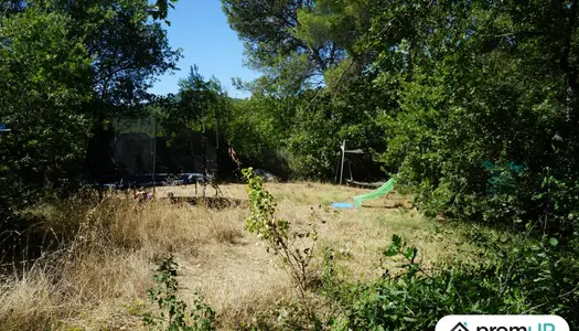 Vente Terrain 488 m² à La Roque d Antheron 154 000 €