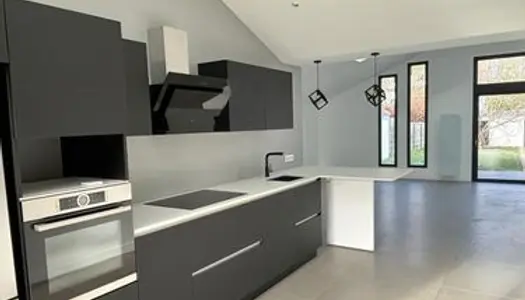 Maison moderne et lumineuse 115m2 + 40m2 dépendance 