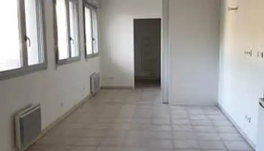 Appartement T1 Bis 33 M² à louer à l'année 