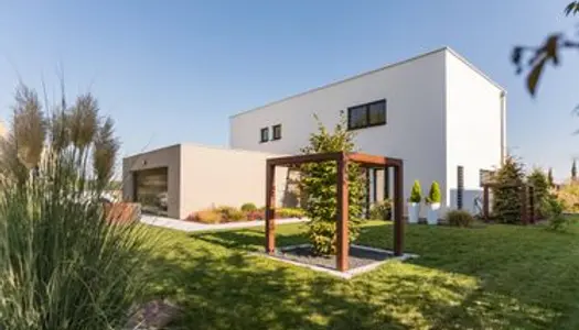 Aux pied des calanques: Villa individuelle de type quatre de 116m2 avec jardin de 205m2 