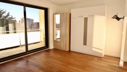 Appartement T1 avec terrasse 