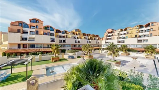 Gruissan : Magnifique appartement avec vue panoramique sur le port