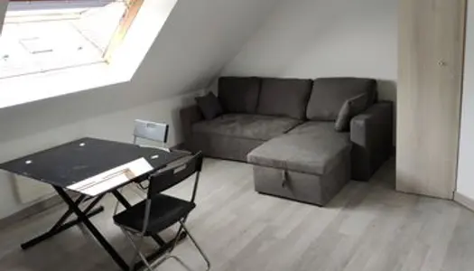 Studio meublé 25 M2 au sol avec wifi 