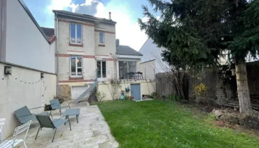 Maison 6 pièces 107 m² 