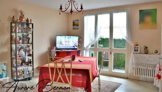 Dpt Lot et Garonne (47), à vendre appartement T2 à TONNEINS