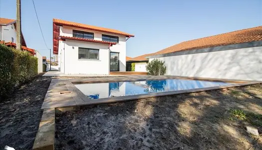 Maison 5 pièces 153 m² 