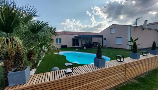 Vente Maison 144 m² à La Vallee 420 000 €