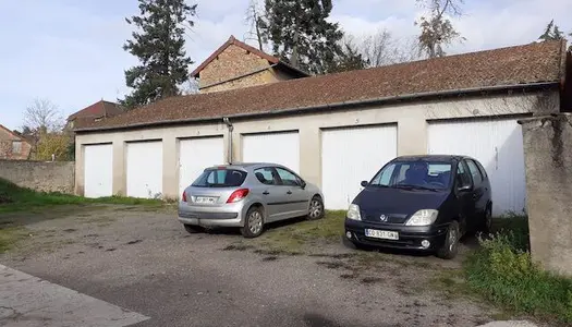 Vente Parking 274 m² à Marcigny 27 500 €