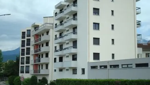 Appartement t4 sur voiron criel