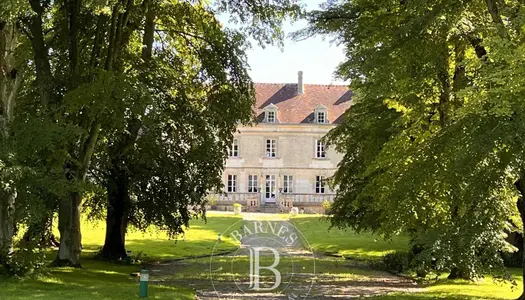 Exclusivité - Orne - Manoir normand XVIIIe dans un parc d'1,4 ha 