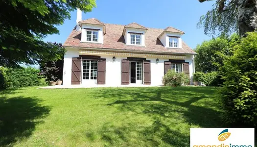 Maison 9 pièces 163 m² 