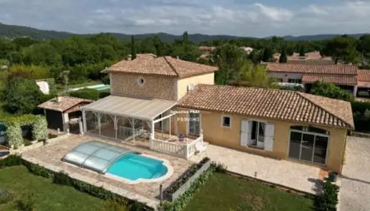 Villa 6 pièces 153 m² 