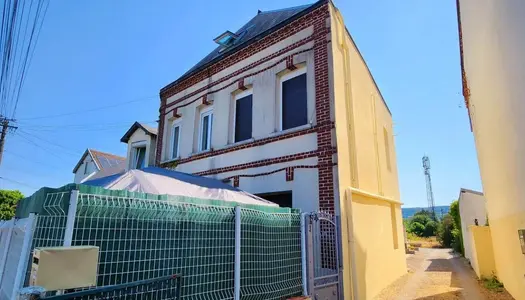 Vente Immeuble 235 m² à Saint-Étienne-du-Rouvray 547 000 €