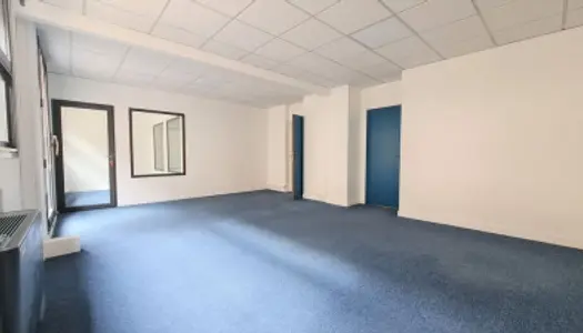 Bureaux 226 m² 